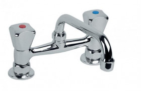 Фото 301-350-00 STANDARD Смеситель двухвентильный для умывальника на два отверстия, L=160 мм (рукоятка С)